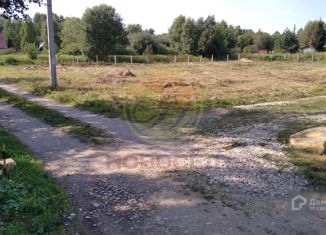 Земельный участок на продажу, 19 сот., деревня Лисенки, Ключевая улица