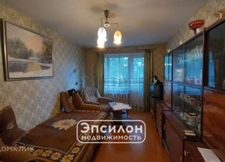 Продается трехкомнатная квартира, 61 м2, Курская область, улица Карла Маркса, 61