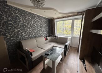 Продам 1-ком. квартиру, 29.3 м2, Боровичи, Московская улица, 30