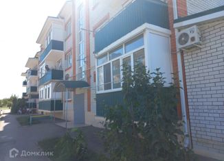 Продаю 1-комнатную квартиру, 35 м2, Апшеронск, микрорайон Соцгородок, 25