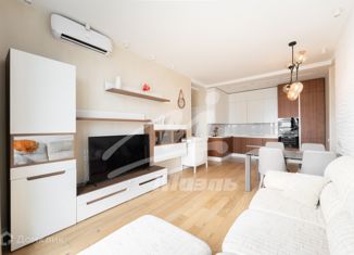 Продается трехкомнатная квартира, 74 м2, Москва, улица Сергея Макеева, 9к2, улица Сергея Макеева