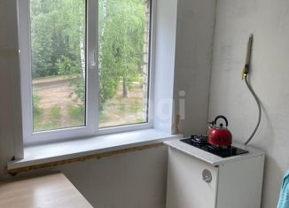 Продаю двухкомнатную квартиру, 44.1 м2, посёлок городского типа Редкино, проспект Химиков, 36