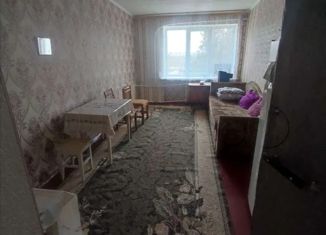Комната на продажу, 17 м2, посёлок городского типа Комсомольское, Шоссейная улица, 19