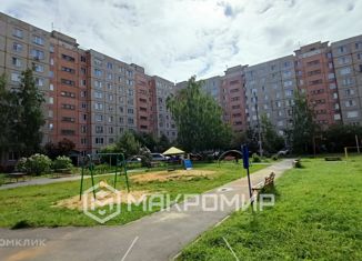 Продаю трехкомнатную квартиру, 66.5 м2, Орёл, улица Цветаева, 5