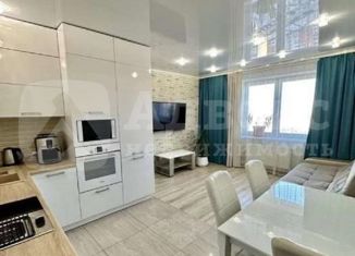 Трехкомнатная квартира на продажу, 78.3 м2, Тюмень, Кремлёвская улица, 112к4, ЖК Плеханово