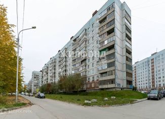 Продам однокомнатную квартиру, 37.3 м2, Новосибирск, улица Родники, 1/1, улица Родники