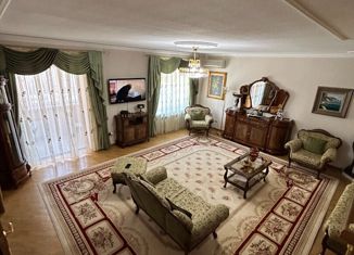 Продажа 4-комнатной квартиры, 186.3 м2, Астраханская область, улица Николая Островского, 140