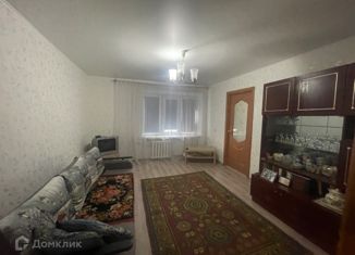 Продам 3-ком. квартиру, 55 м2, Белая Калитва, улица Машиностроителей, 9