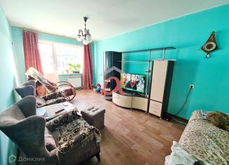 Продажа двухкомнатной квартиры, 62 м2, Кемерово, улица Ворошилова, 11