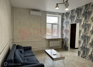 Двухкомнатная квартира на продажу, 42 м2, Новочеркасск, Первомайская улица, 134