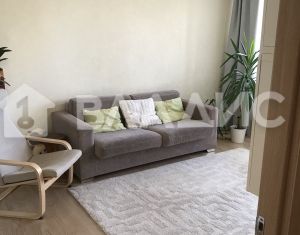 Продается трехкомнатная квартира, 64.5 м2, Ижевск, Первомайская улица, 52, жилой район Аэропорт
