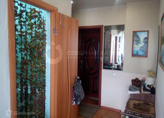 Однокомнатная квартира на продажу, 33 м2, Кировград, улица Мамина-Сибиряка, 1