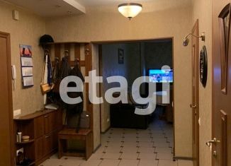 Продажа 2-комнатной квартиры, 76.8 м2, городской посёлок Рощино, Садовая улица, 13к2