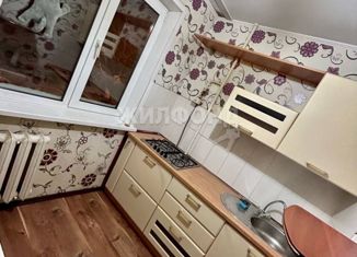 Продам однокомнатную квартиру, 31 м2, Тольятти, улица Победы, 43