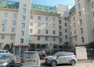 Продается 3-комнатная квартира, 124.4 м2, Санкт-Петербург, улица Беринга, 10, улица Беринга