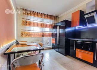 Сдается в аренду 2-комнатная квартира, 58 м2, Москва, улица Софьи Ковалевской, 12к3, улица Софьи Ковалевской