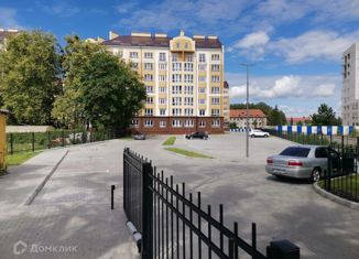 Продаю четырехкомнатную квартиру, 165 м2, Калининградская область, улица Александра Невского, 192К1