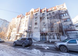 Продается 5-комнатная квартира, 145.3 м2, Астрахань, улица Бориса Алексеева, 61к1