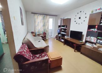 Продажа трехкомнатной квартиры, 54 м2, Севастополь, улица Горпищенко, 51