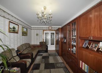 Продам трехкомнатную квартиру, 65 м2, Оренбург, улица Чкалова, 56