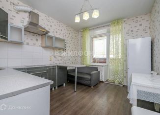 Продается 1-ком. квартира, 36.9 м2, Новосибирск, Первомайская улица, 236, метро Октябрьская