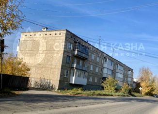 Продам 2-комнатную квартиру, 52 м2, Невьянск, улица Свободы, 4