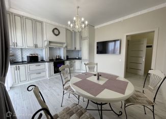 Продаю двухкомнатную квартиру, 58.13 м2, село Кабардинка, Кабардинский переулок, 6