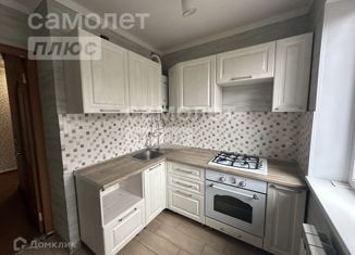 Продается 3-комнатная квартира, 58.3 м2, Курская область, улица Ольшанского, 35