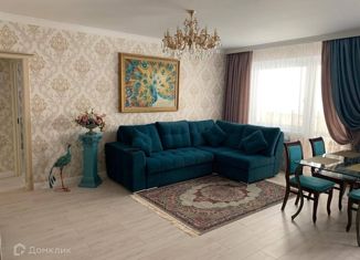 Продажа 4-комнатной квартиры, 100 м2, Астраханская область, улица Куликова, 25