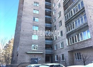 Продажа 2-комнатной квартиры, 46.7 м2, Ленинградская область, Заречная улица, 3