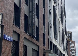 Продаю 2-ком. квартиру, 71.5 м2, Москва, метро Технопарк, проспект Лихачёва, 14