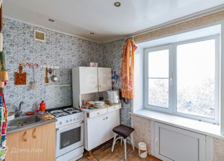 Продам 3-комнатную квартиру, 52 м2, село Куркино, Школьная улица, 17