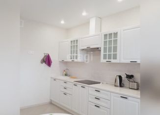 Продам однокомнатную квартиру, 41 м2, Тверь, 2-я улица Красина, 82, Заволжский район