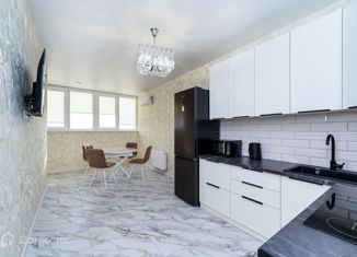 Продажа 1-ком. квартиры, 45 м2, Краснодар, Фабричная улица, 4