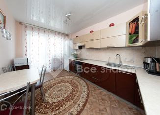 Двухкомнатная квартира на продажу, 71 м2, Челябинск, улица Братьев Кашириных, 85Б