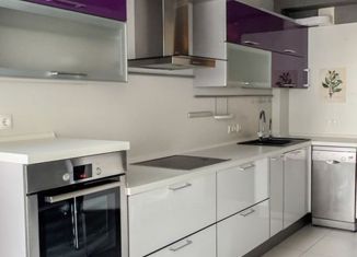 Продажа 2-комнатной квартиры, 73 м2, Ставрополь, улица Матросова, 65А, микрорайон № 26