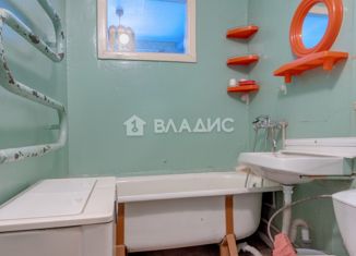 Продам 1-комнатную квартиру, 30.4 м2, Вологда, улица Горького, 111, микрорайон Фрязиново