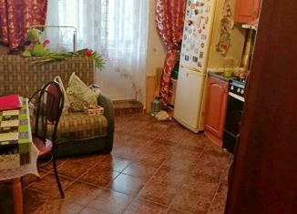 Продаю однокомнатную квартиру, 43 м2, Щербинка, улица 40 лет Октября, 14