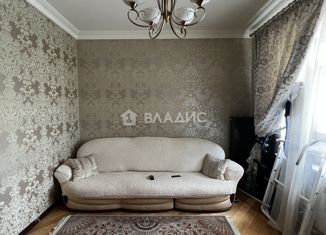 Продам 2-комнатную квартиру, 73 м2, Москва, Кутузовский проспект, 41
