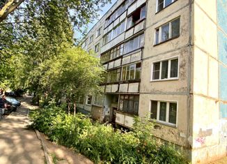 Продажа 3-комнатной квартиры, 67 м2, Киров, улица Некрасова, 19, Ленинский район