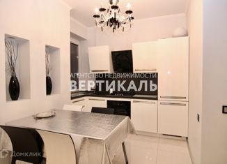 Сдаю 2-ком. квартиру, 40 м2, Москва, Новослободская улица, 67/69, Новослободская улица