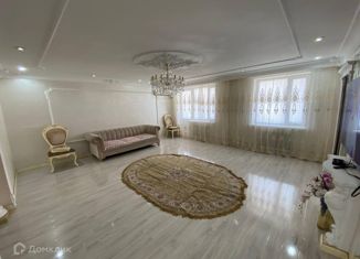 Продам 5-комнатную квартиру, 99 м2, Грозный, улица Левандовского, 1, Байсангуровский район