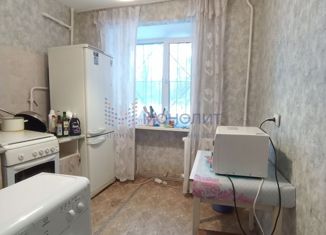 Продается 1-комнатная квартира, 31 м2, Нижний Новгород, улица Веденяпина, 5, метро Парк Культуры