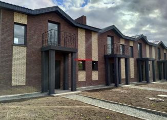 Продаю таунхаус, 99.8 м2, посёлок Октябрьский, Весенняя улица, 34/2