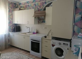 Продажа двухкомнатной квартиры, 57.5 м2, Абинск, улица Красных Курсантов, 17