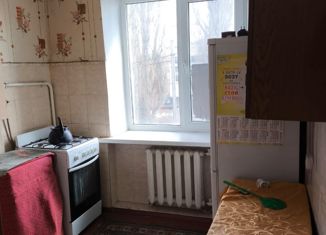 Продажа 1-ком. квартиры, 28 м2, Шахты, проспект Карла Маркса, 128