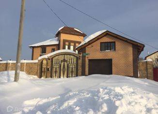 Продаю дом, 350 м2, посёлок городского типа Васильево, Дальняя улица, 19