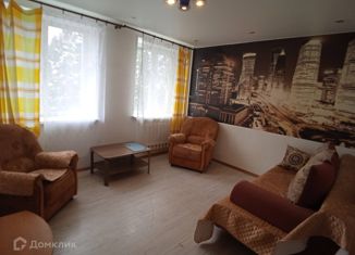 Продаю 2-ком. квартиру, 34 м2, Псков, Инженерная улица, 98