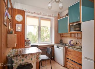 Продажа трехкомнатной квартиры, 58.2 м2, Санкт-Петербург, Северный проспект, 16к2, Северный проспект