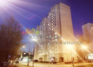 Продается трехкомнатная квартира, 73 м2, Москва, Кастанаевская улица, 51к1, станция Славянский бульвар